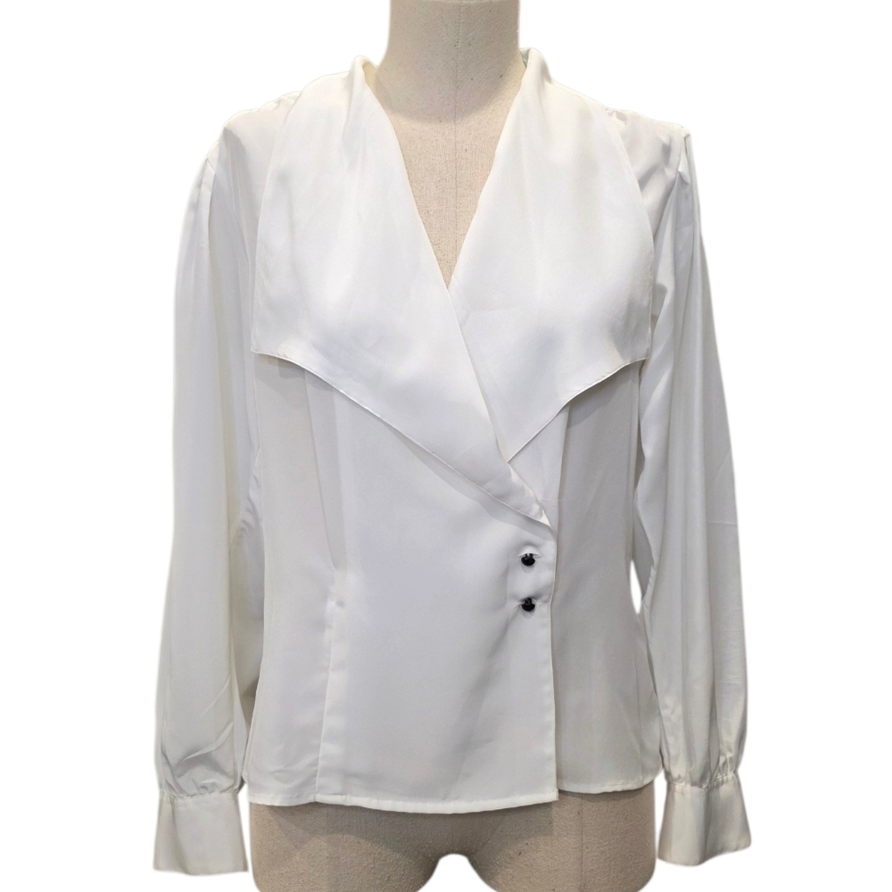 Chaus Elegant Lapel White Blouse - Picture 2 of 7